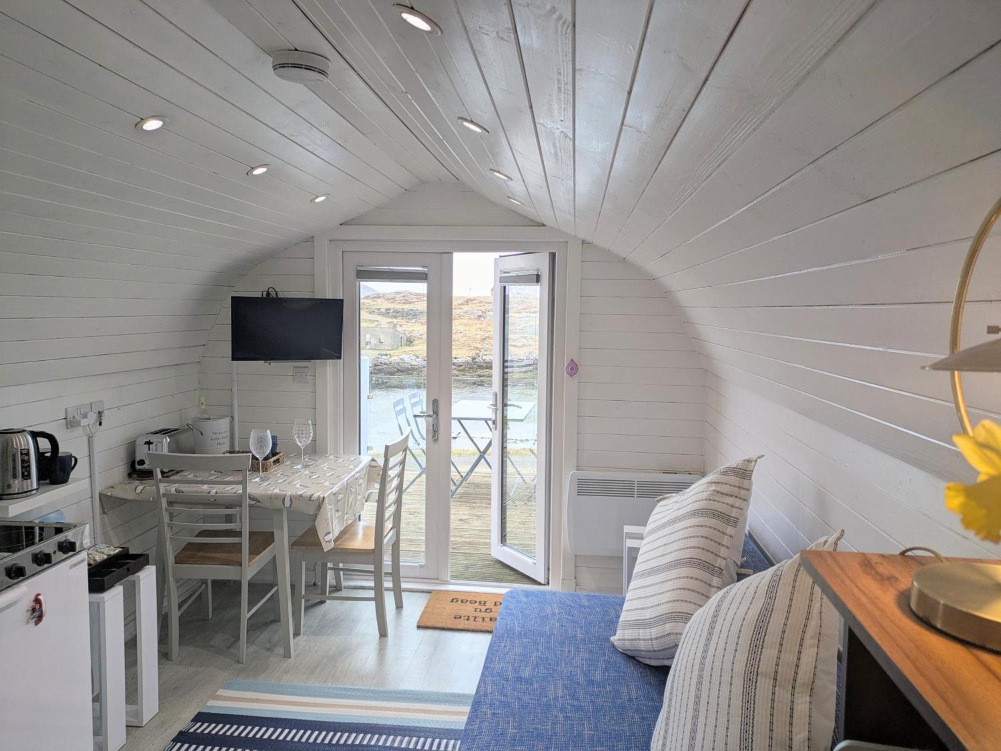 Glamping Pod For 2 Pod Beag Na Haun Eriskay Villa Buitenkant foto