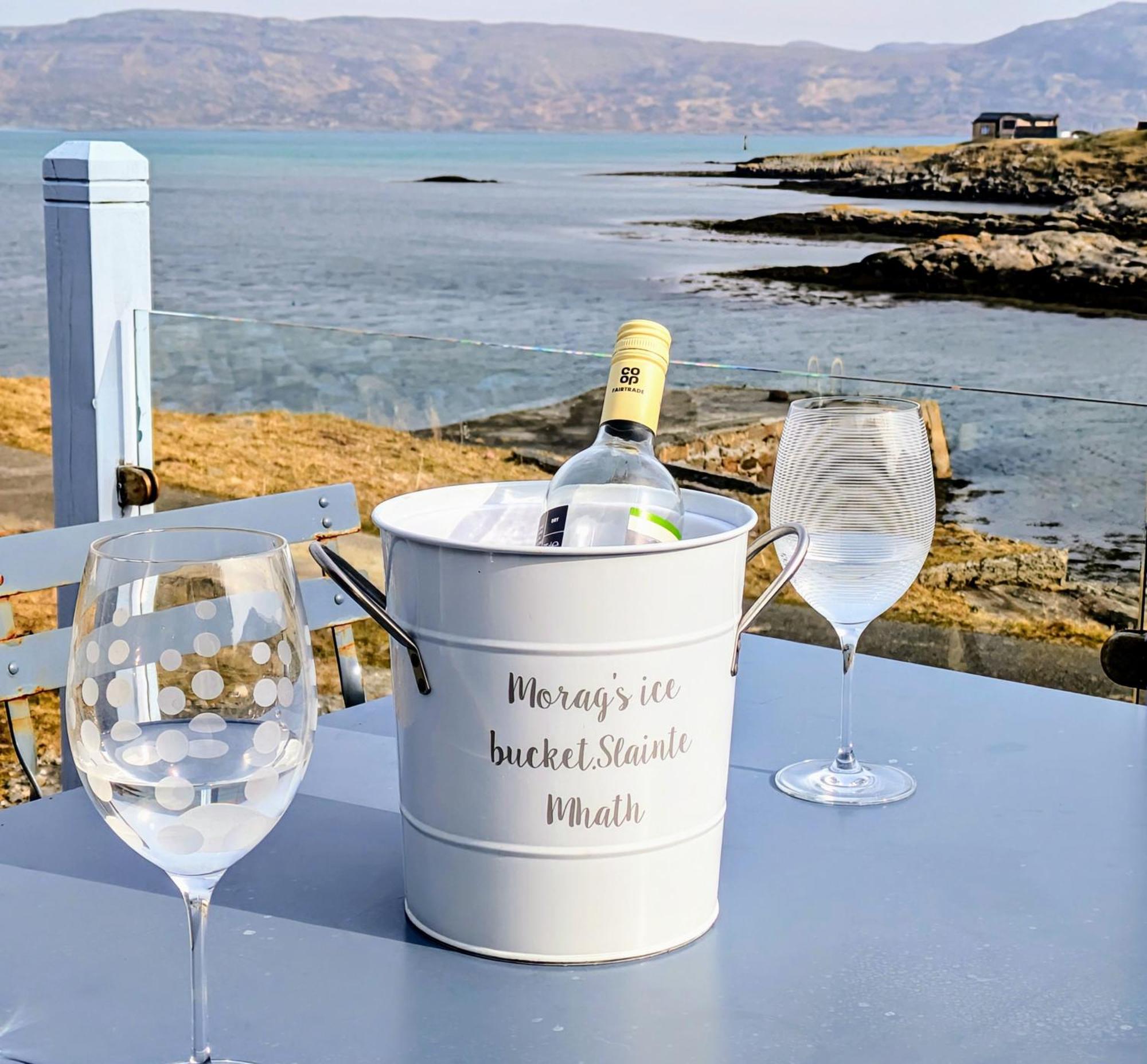 Glamping Pod For 2 Pod Beag Na Haun Eriskay Villa Buitenkant foto
